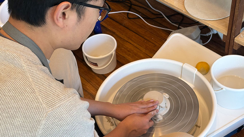Meet Nathan Li of Blueming Pottery in Camberwell Junction