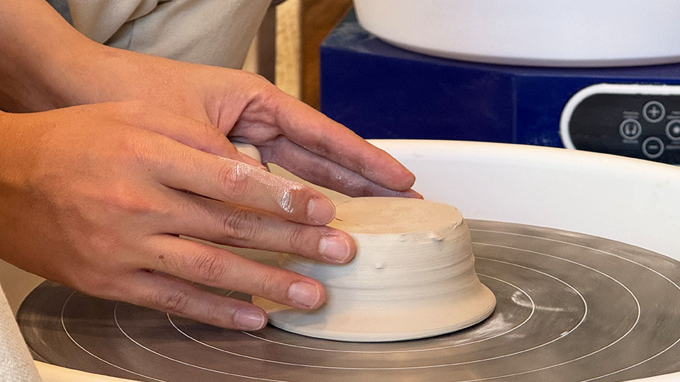 Meet Nathan Li of Blueming Pottery in Camberwell Junction